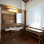 Porsenna Resort *
