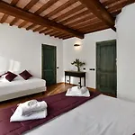 Porsenna Resort