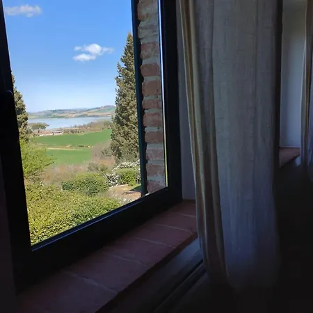 Porsenna Resort *